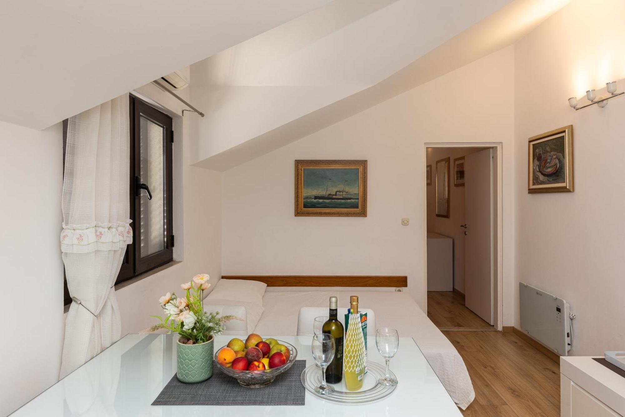 Guest House Kono دوبروفينك الغرفة الصورة